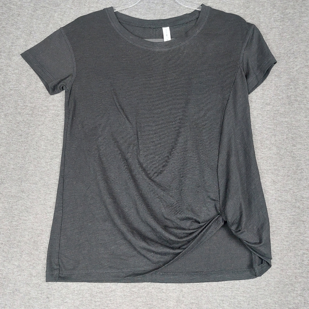 IDEOLOGY BLACK TWIST FRONT ATHLETIC ROUND NECK SHORT SLEEVE BASIC TSHIRT SIZE XS